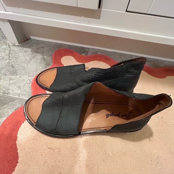 Free People Black Leather Sandals - Picture 2 of 3